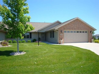 2608 Autumn Ln, Janesville, WI 53546