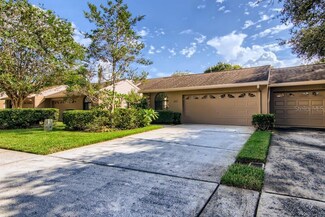 5488 Salem Square Dr N, Palm Harbor, FL 34685