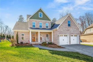 4492 Cheyenne Ct, Winston Salem, NC 27106