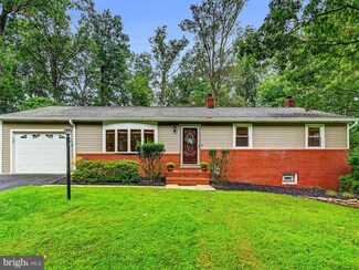 1303 Hillcrest Dr, Sykesville, MD 21784