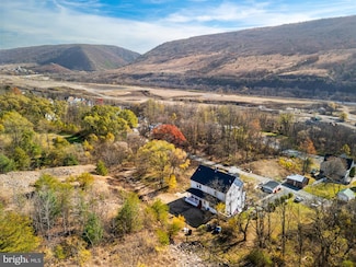 1104 Princeton Ave, Palmerton, PA 18071