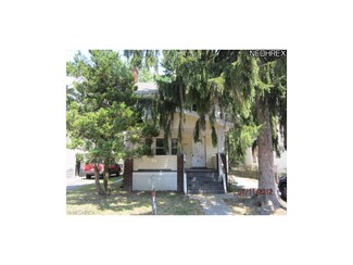4129 E 136th St, Cleveland, OH 44105