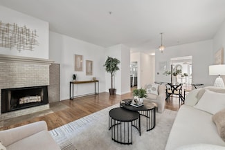 67 Pelican Ln, Redwood City, CA 94065