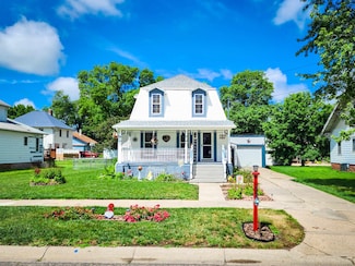 403 S Lincoln St, Madison, NE 68748