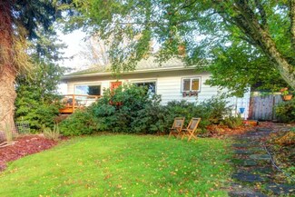 1260 St Paul St, Bellingham, WA 98229