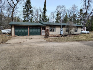 11396 Old 8 Rd, Crandon, WI 54520