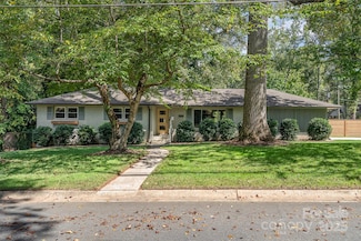 1611 Shannonhouse Dr, Charlotte, NC 28215