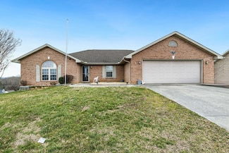 1375 Crystal View Dr, Sevierville, TN 37876