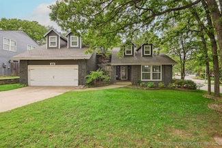9804 S Lakewood Place, Tulsa, OK 74137