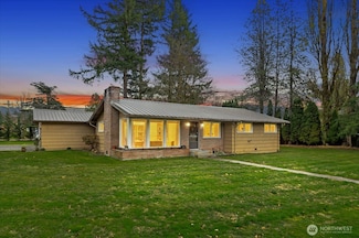 712 3rd St, Sultan, WA 98294