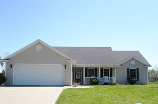 472 S Kasper Dr, Santa Claus, IN 47579