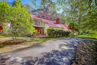 310 Karen Dr, Lufkin, TX 75901