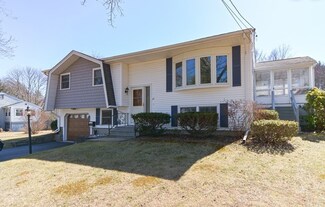 21 Ray Ave, Bellingham, MA 02019