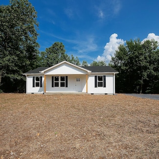 228 Heck Rd, Decatur, TN 37322