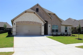 1082 Mickelson Dr, Granbury, TX 76048