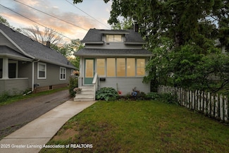 527 N Hayford Ave, Lansing, MI 48912