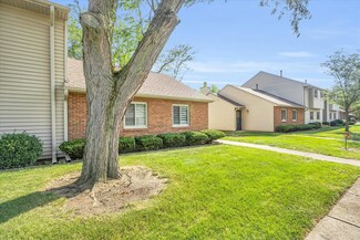 1607 Lyndhurst Dr Unit D, Savoy, IL 61874