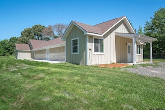14451 County Road 3900, Athens, TX 75752