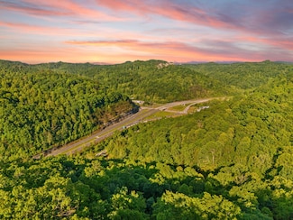 12332 Campton Rd, Stanton, KY 40380
