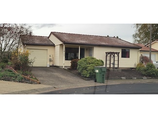 1815 N Johnson Dr, Newberg, OR 97132