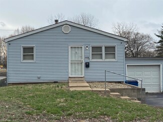 10108 Royal Dr, Saint Louis, MO 63136