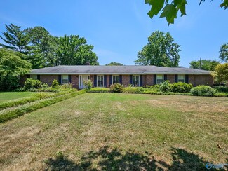 1611 Elkton St, Athens, AL 35614