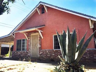 1034 Stanislaus St, Newman, CA 95360