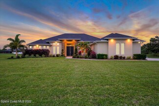 1360 Corey Rd, Malabar, FL 32950