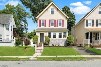28 Westcott St, East Orange, NJ 07017