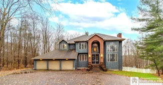 1 Whisper Ln, Jamestown, NY 14701