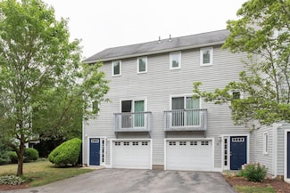 47 Profile Cir, Nashua, NH 03063