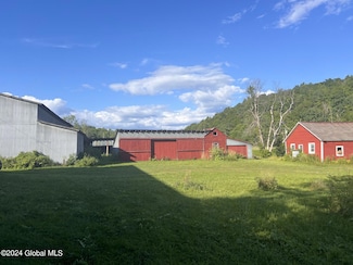16573 State Route 22, Putnam Station, NY 12861