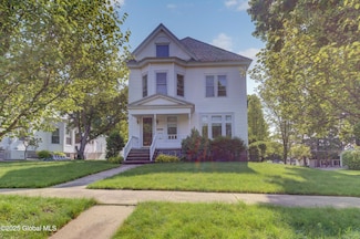 510 S William St, Johnstown, NY 12095