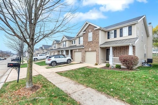 623 Country Village Dr, Lake Saint Louis, MO 63367