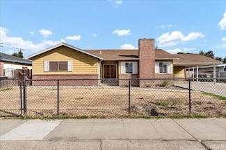 2532 W Tulare Ave, Visalia, CA 93277