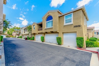 35806 Springvale Ln Unit 2, Murrieta, CA 92562