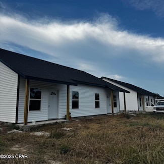 3207 E 2nd Place, Panama City, FL 32401