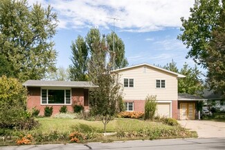 1150 E Jefferson St, Iowa City, IA 52245
