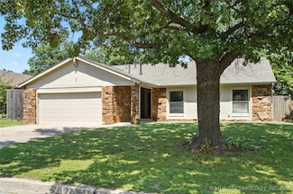 2640 W Fort Worth Place, Broken Arrow, OK 74012