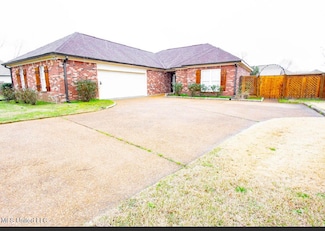 27 Old Bridge Cove, Byram, MS 39272
