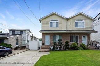 60 Evelyn Place, Staten Island, NY 10305