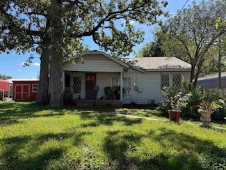 107 Earl St, Jacksonville, TX 75766