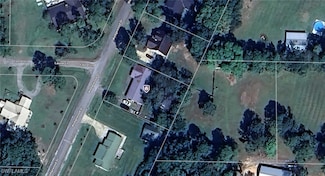 108 Wedgewood Dr, Bonifay, FL 32425