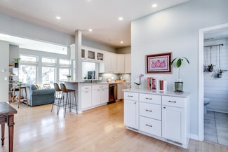 604 N Midvale Blvd, Madison, WI 53705