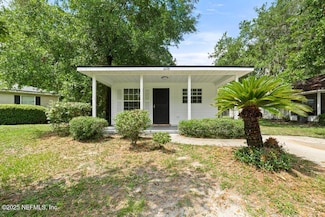 5298 Golfbrook Dr, Jacksonville, FL 32208