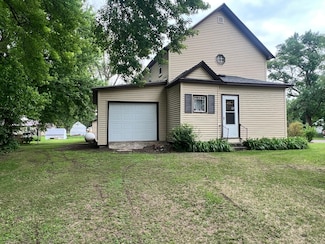 115 SW 1st St, Granada, MN 56039