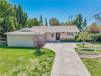 17240 Los Alimos St, Granada Hills, CA 91344