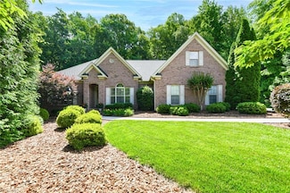 7504 Summer Breeze Ct, Summerfield, NC 27358