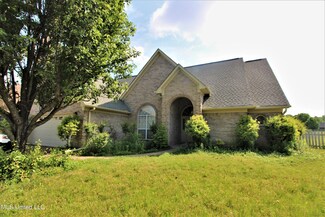 3170 Stonehenge Dr, Hernando, MS 38632