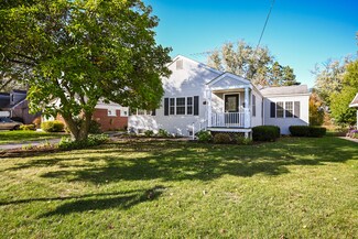 721 E Indiana St, Wheaton, IL 60187